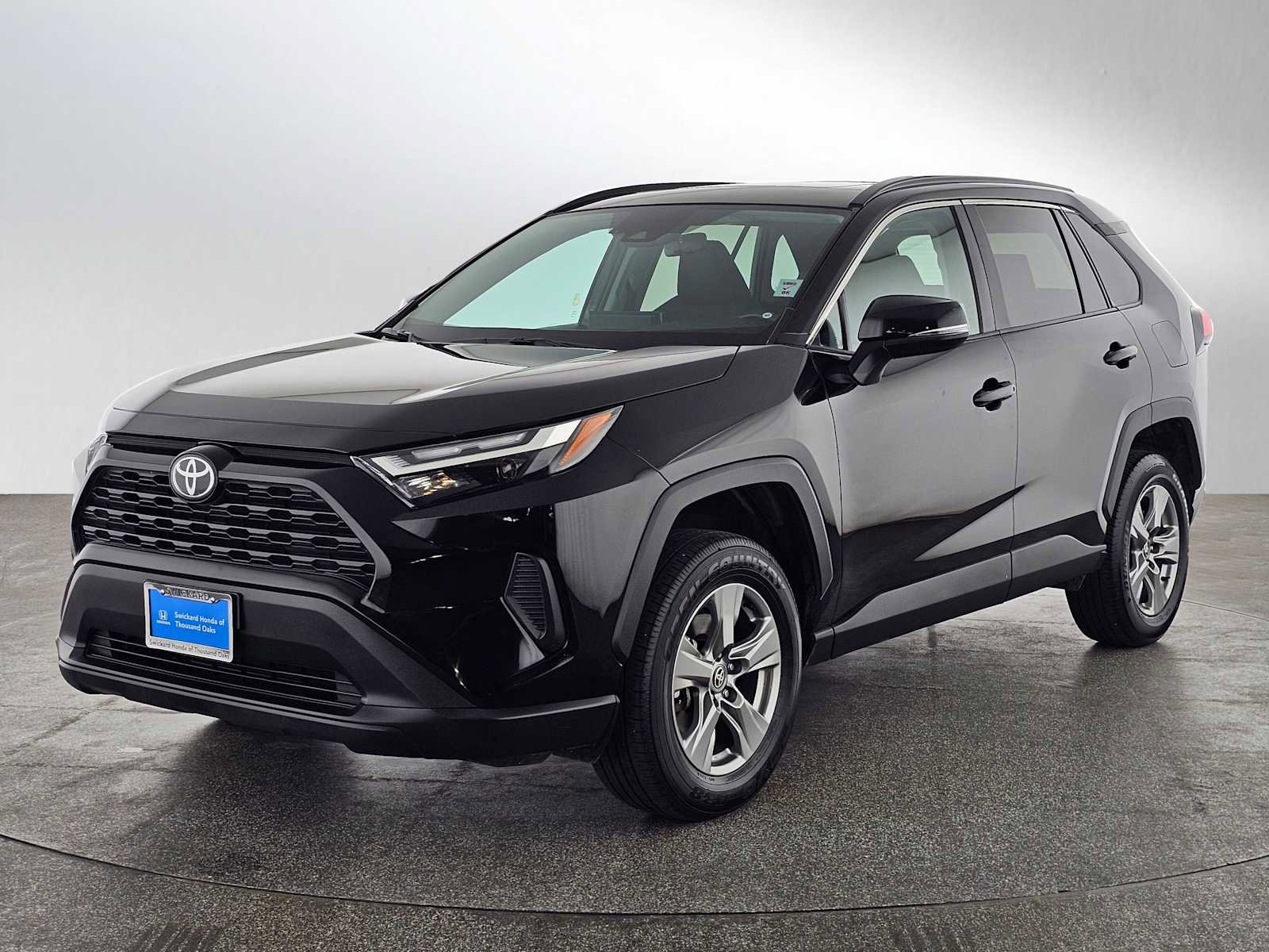 Used 2024 Toyota RAV4 XLE w/ Convenience Package image 38