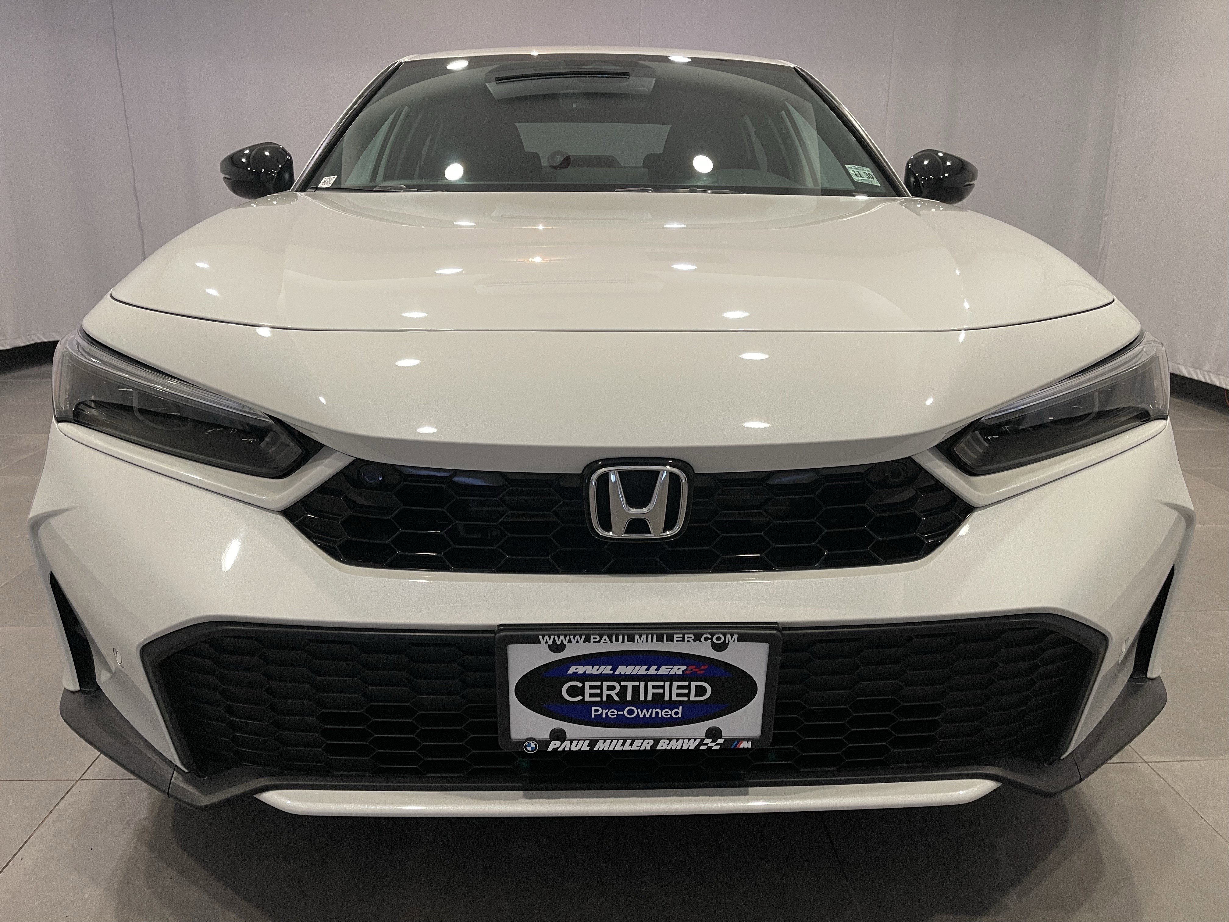 Used 2025 Honda Civic Sport image 2