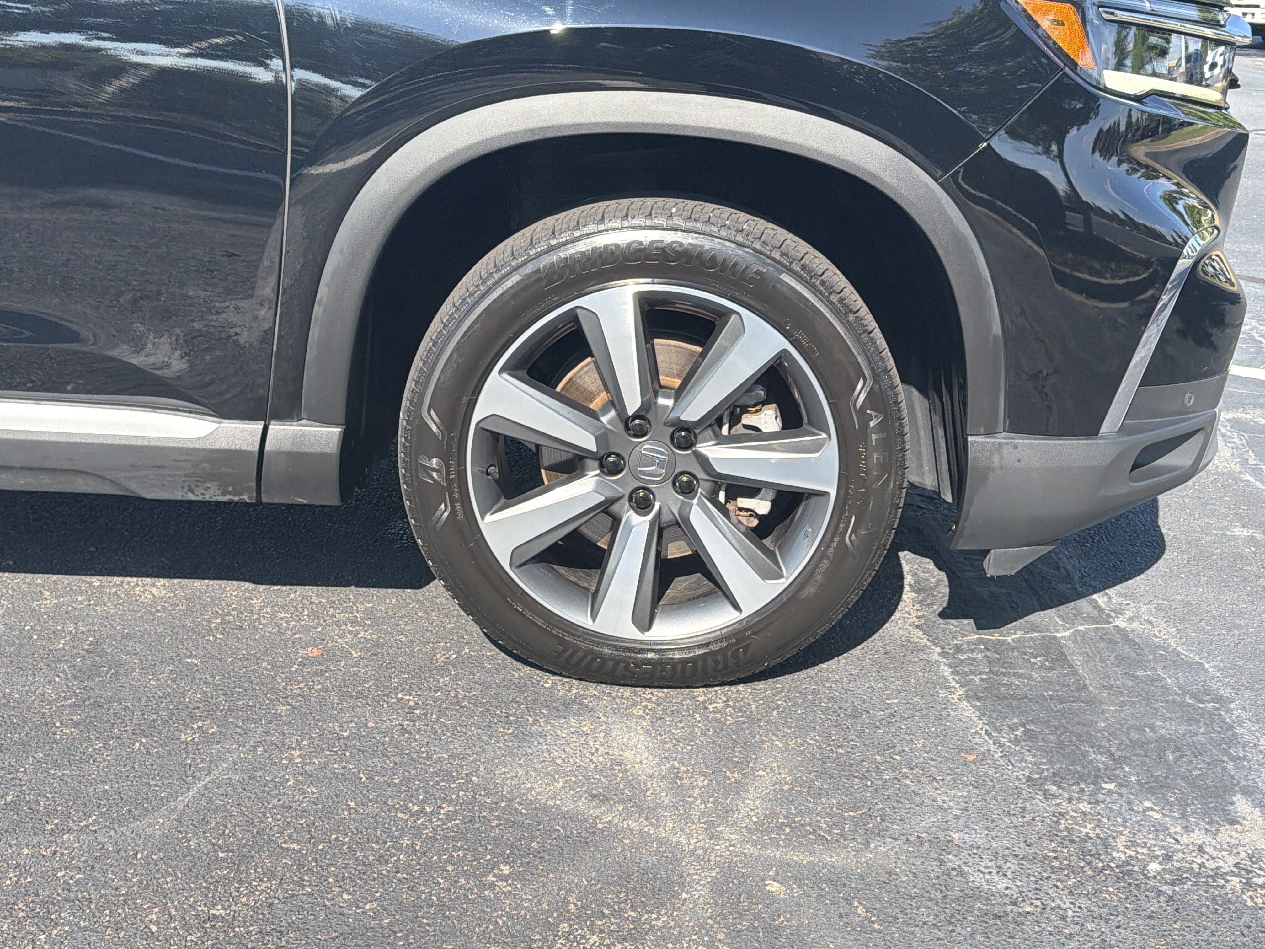 Certified 2024 Honda Pilot Elite image 33