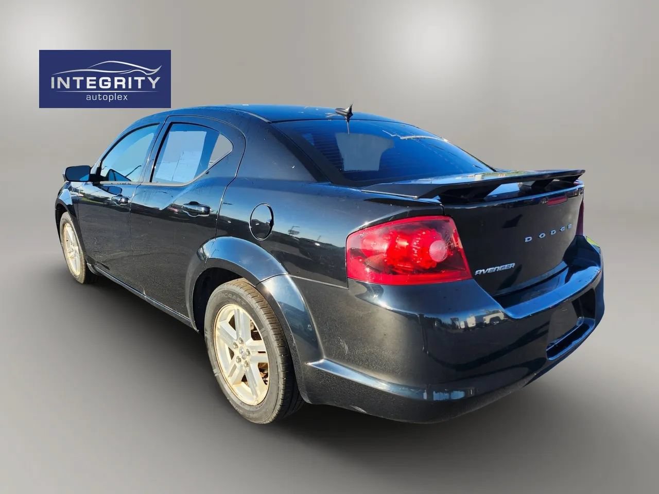 Used 2012 Dodge Avenger SE FWD image 3
