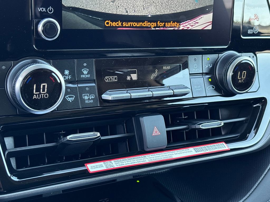 New 2026 Toyota Highlander XLE image 20