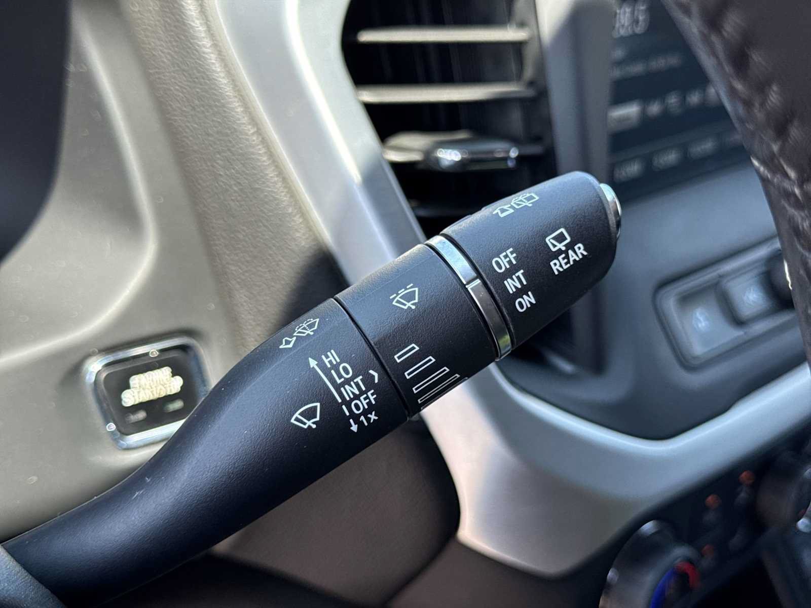 Used 2019 GMC Acadia SLE w/ LPO, Floor Liner Package FWD image 20