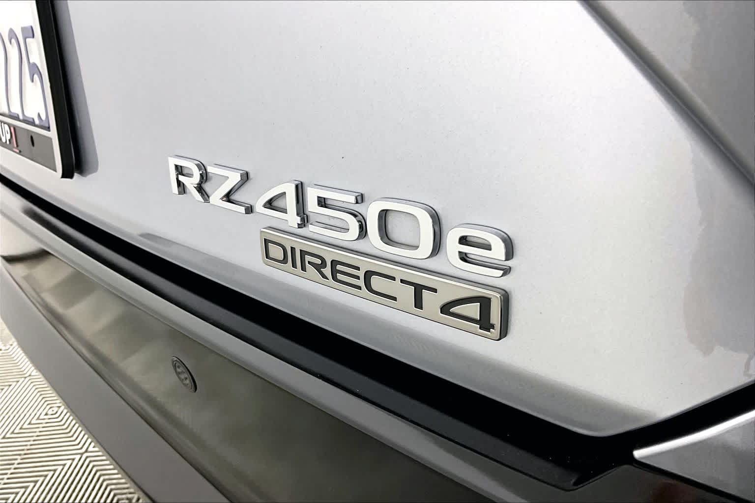 Certified 2023 Lexus RZ 450e Premium w/ Accessory Package (Z1) AWD/4WD image 9