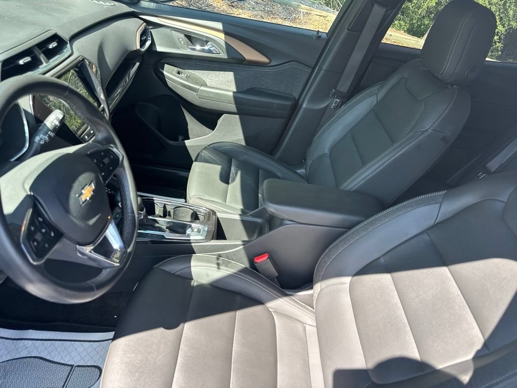 Certified 2023 Chevrolet TrailBlazer ACTIV w/ Convenience Package FWD image 2