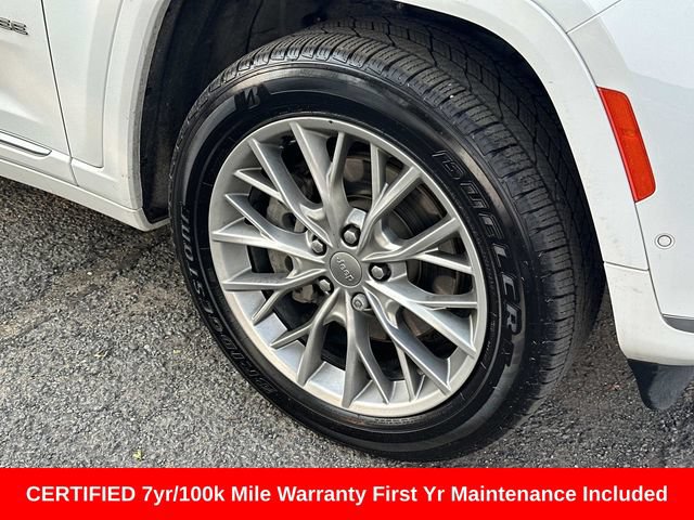 Used 2023 Jeep Grand Cherokee L Summit w/ Advanced Protech Group IV AWD/4WD image 8