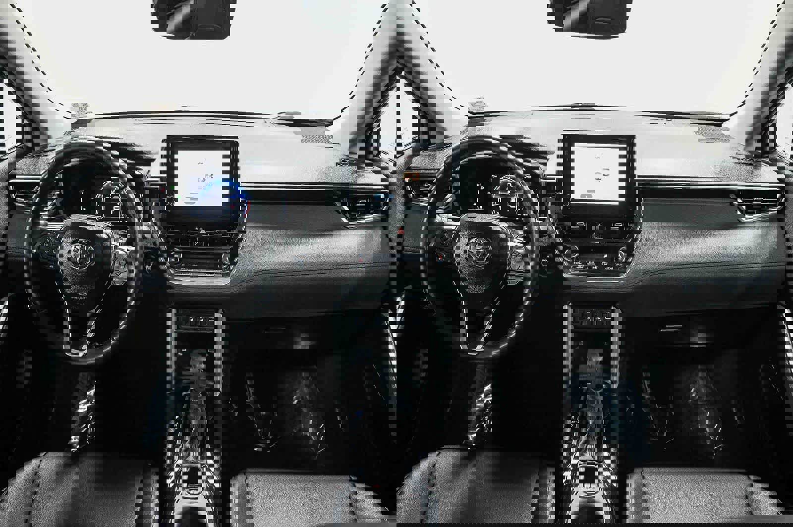 Certified 2025 Toyota Corolla Cross XLE w/ Convenience Package AWD/4WD image 13