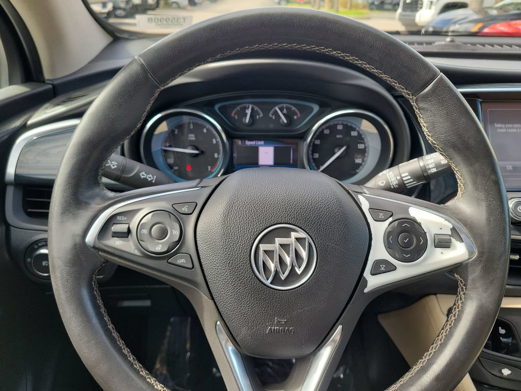 Used 2017 Buick Envision Essence FWD image 8