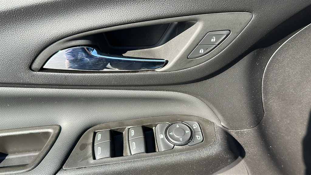 Used 2024 Chevrolet Equinox LT AWD/4WD image 12