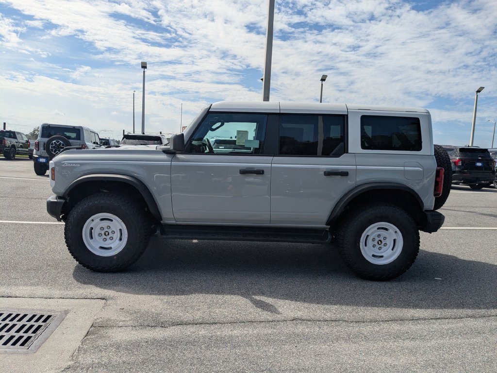 New 2026 Ford Bronco Heritage Edition AWD/4WD image 7
