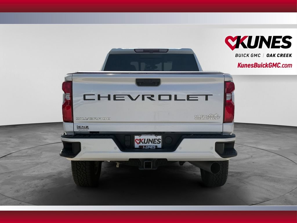 Used 2022 Chevrolet Silverado 3500 High Country w/ Safety Package II AWD/4WD image 9