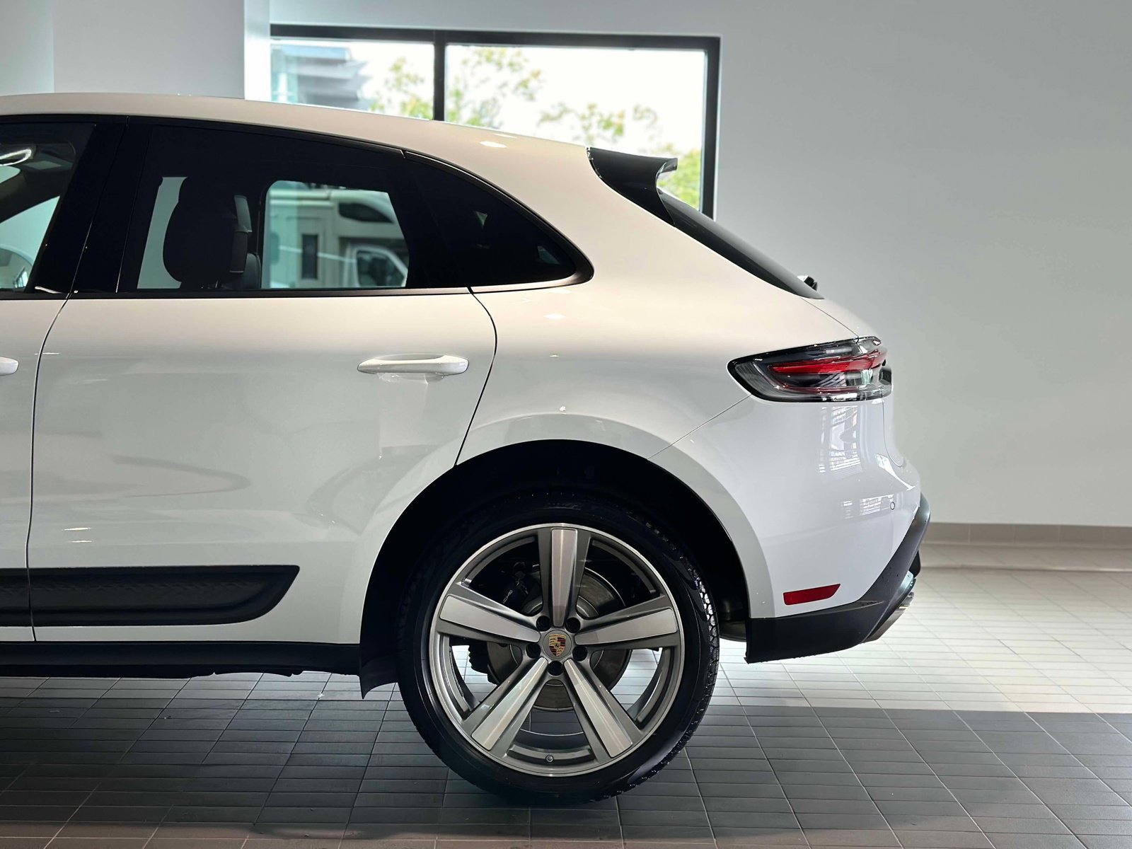 New 2026 Porsche Macan image 12