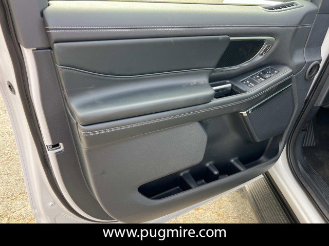 New 2026 Ford Expedition Platinum image 10