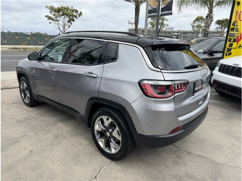 Used 2020 Jeep Compass Limited FWD image 12