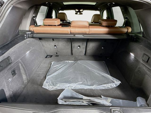 Used 2026 BMW X5 xDrive40i w/ Climate Comfort Package image 28