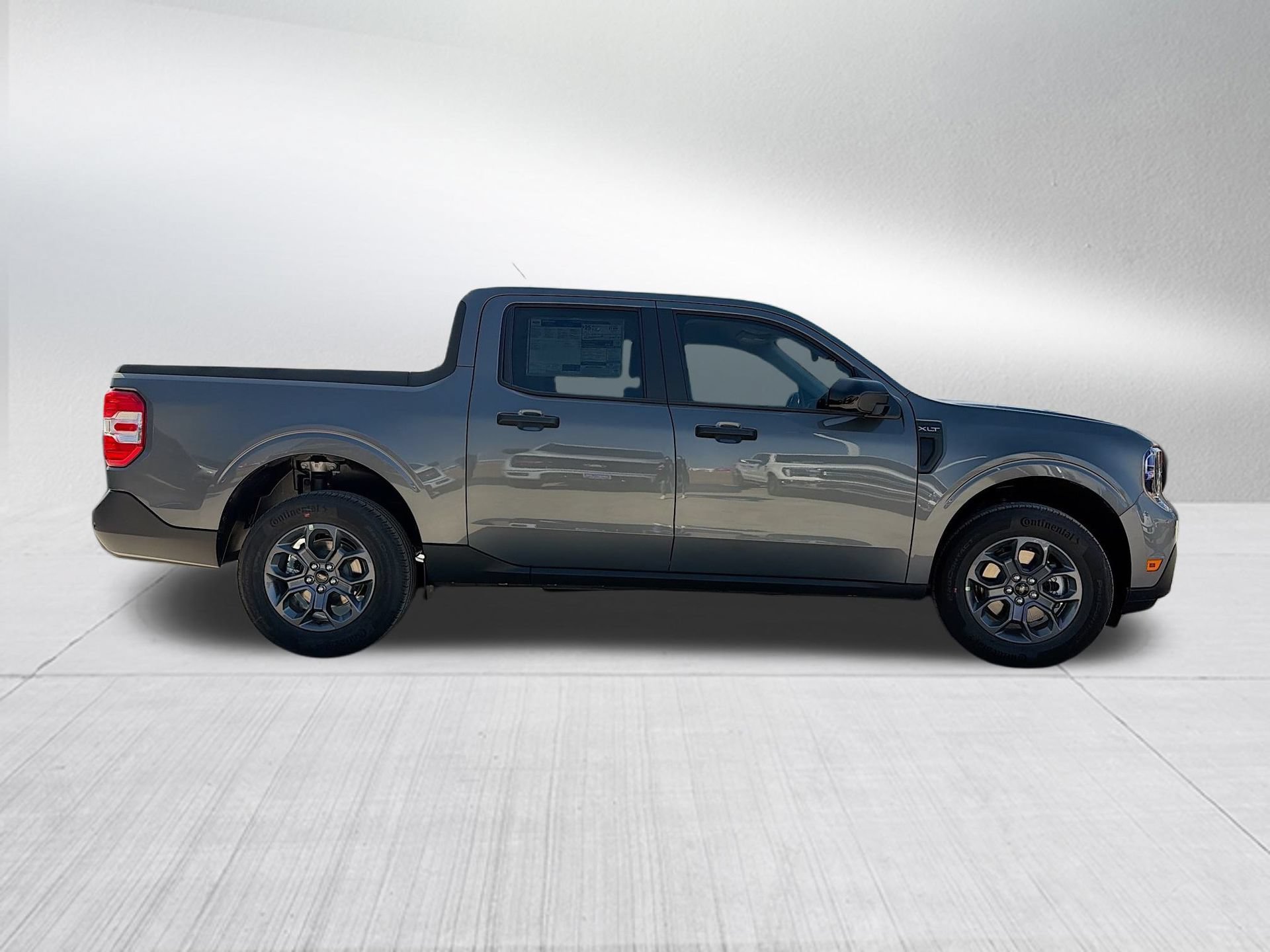 New 2026 Ford Maverick XLT w/ XLT Luxury Package AWD/4WD image 6