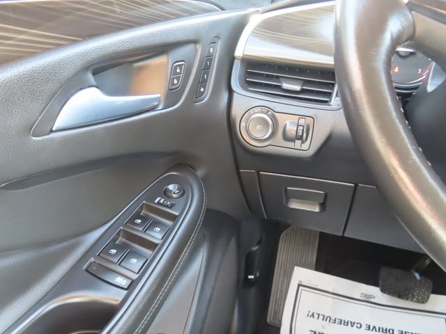 Used 2020 Buick Envision Essence AWD/4WD image 32