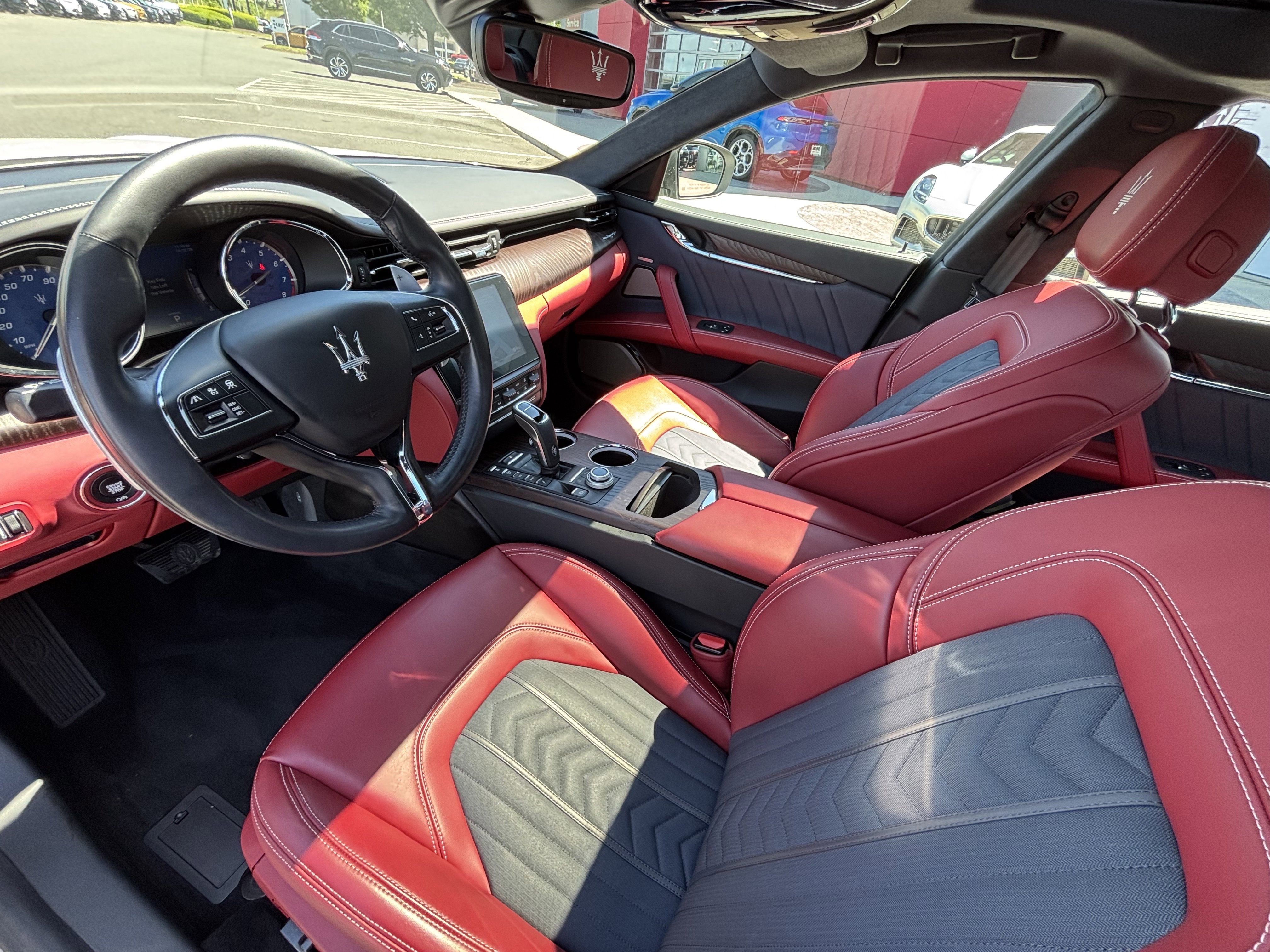 Used 2019 Maserati Quattroporte S GranLusso Q4 AWD/4WD image 22