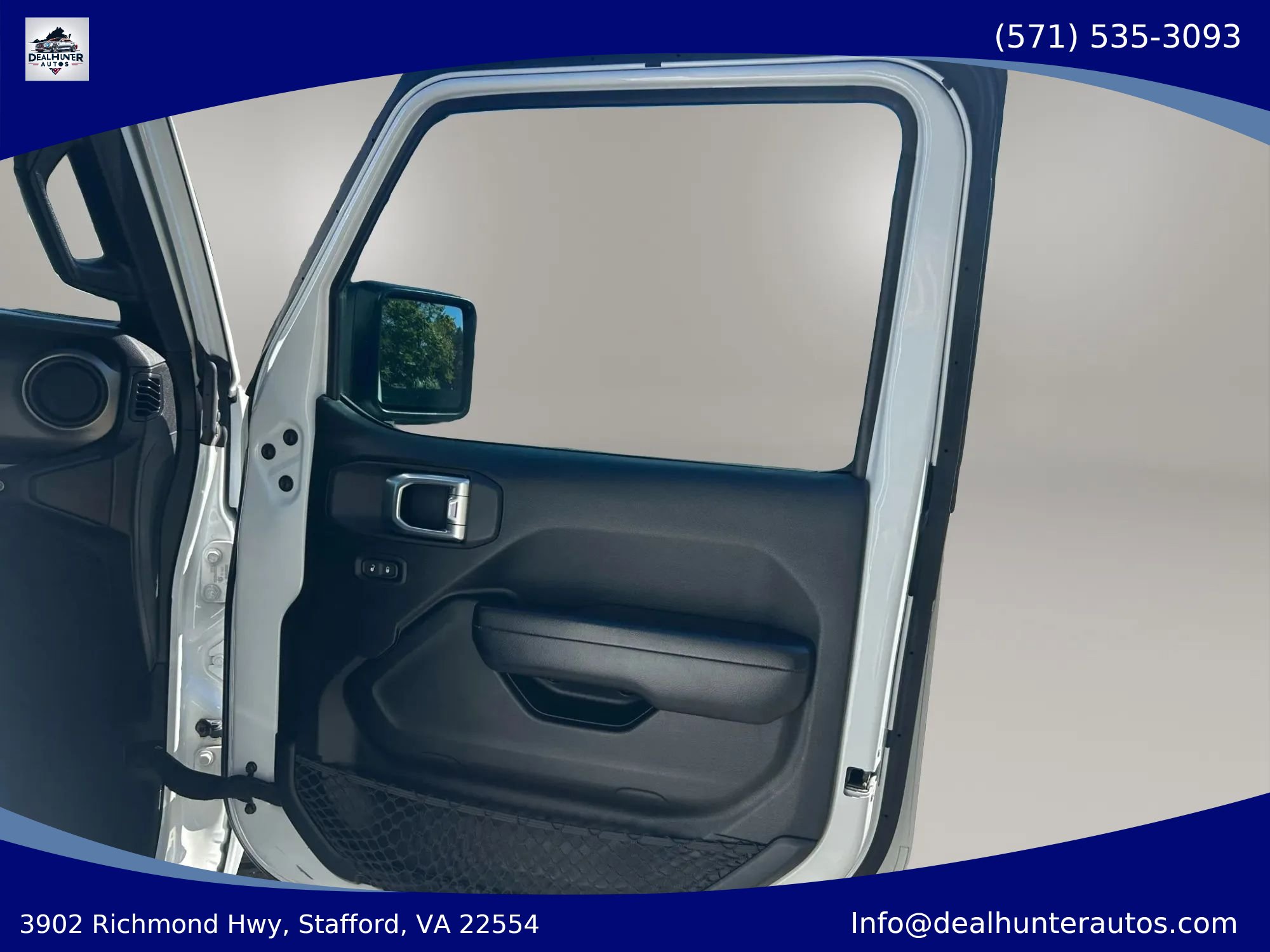 Used 2020 Jeep Gladiator Sport w/ Quick Order Package 24S AWD/4WD image 17