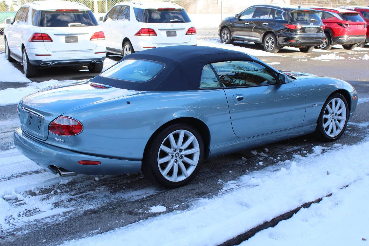 Used 2006 Jaguar XK8 Convertible image 6