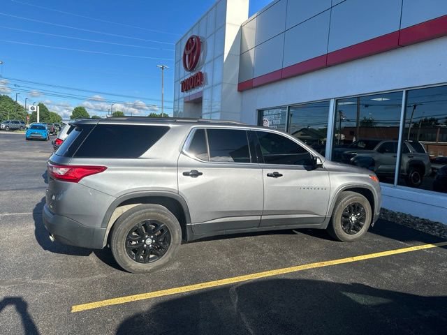 Used 2020 Chevrolet Traverse LT w/ Driver Confidence II Package AWD/4WD image 8