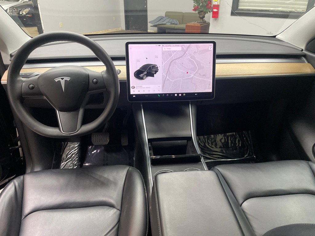 Used 2020 Tesla Model Y Long Range image 23