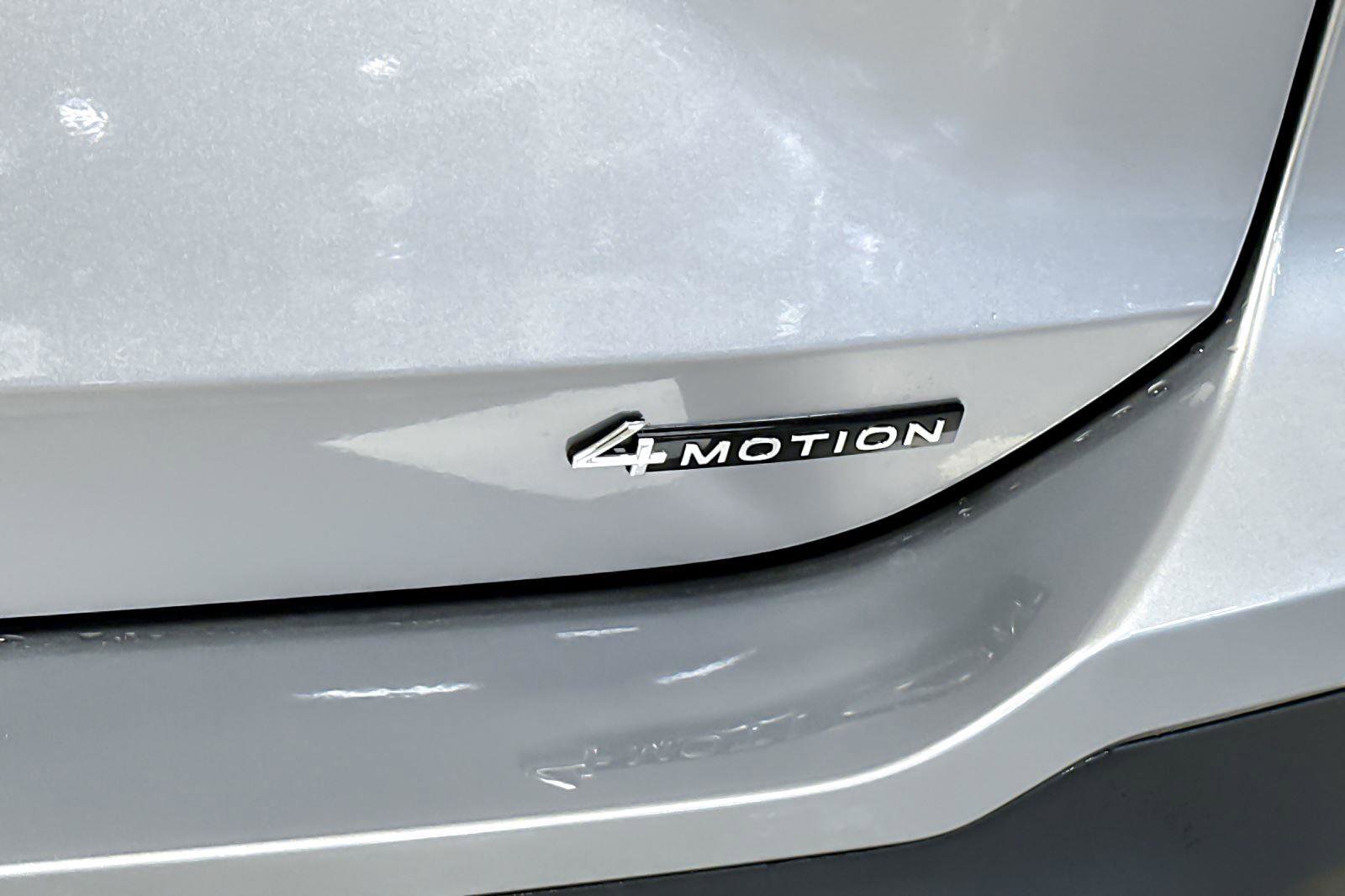 New 2026 Volkswagen Tiguan S image 25