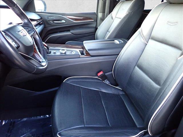 Used 2022 Cadillac Escalade ESV Premium Luxury image 14