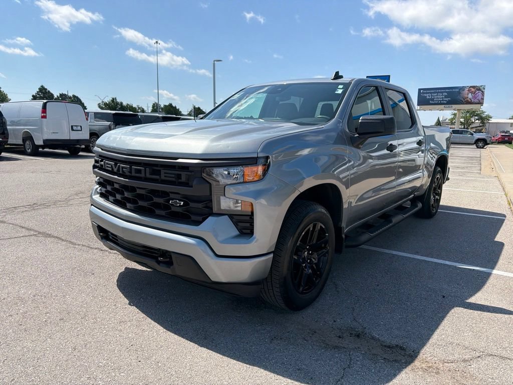 Used 2025 Chevrolet Silverado 1500 Custom AWD/4WD image 7