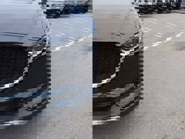 Used 2021 MAZDA CX-5 Signature image 11