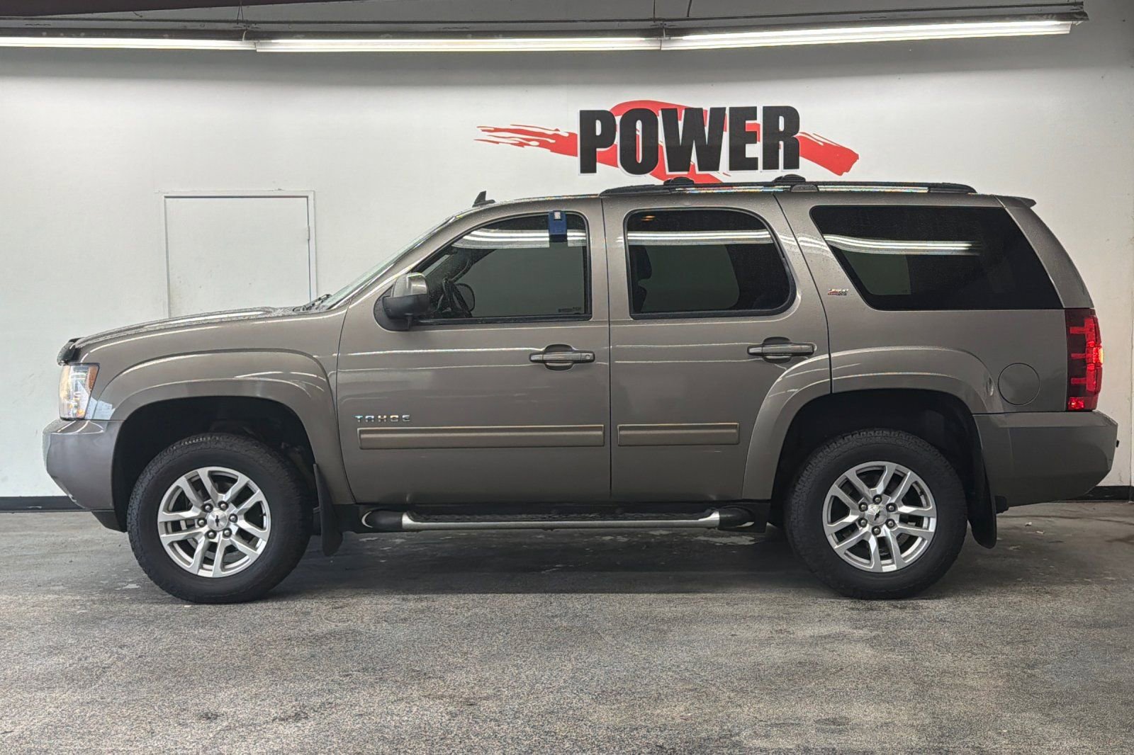 Used 2013 Chevrolet Tahoe LT w/ Suspension Package, Off-Road image 6