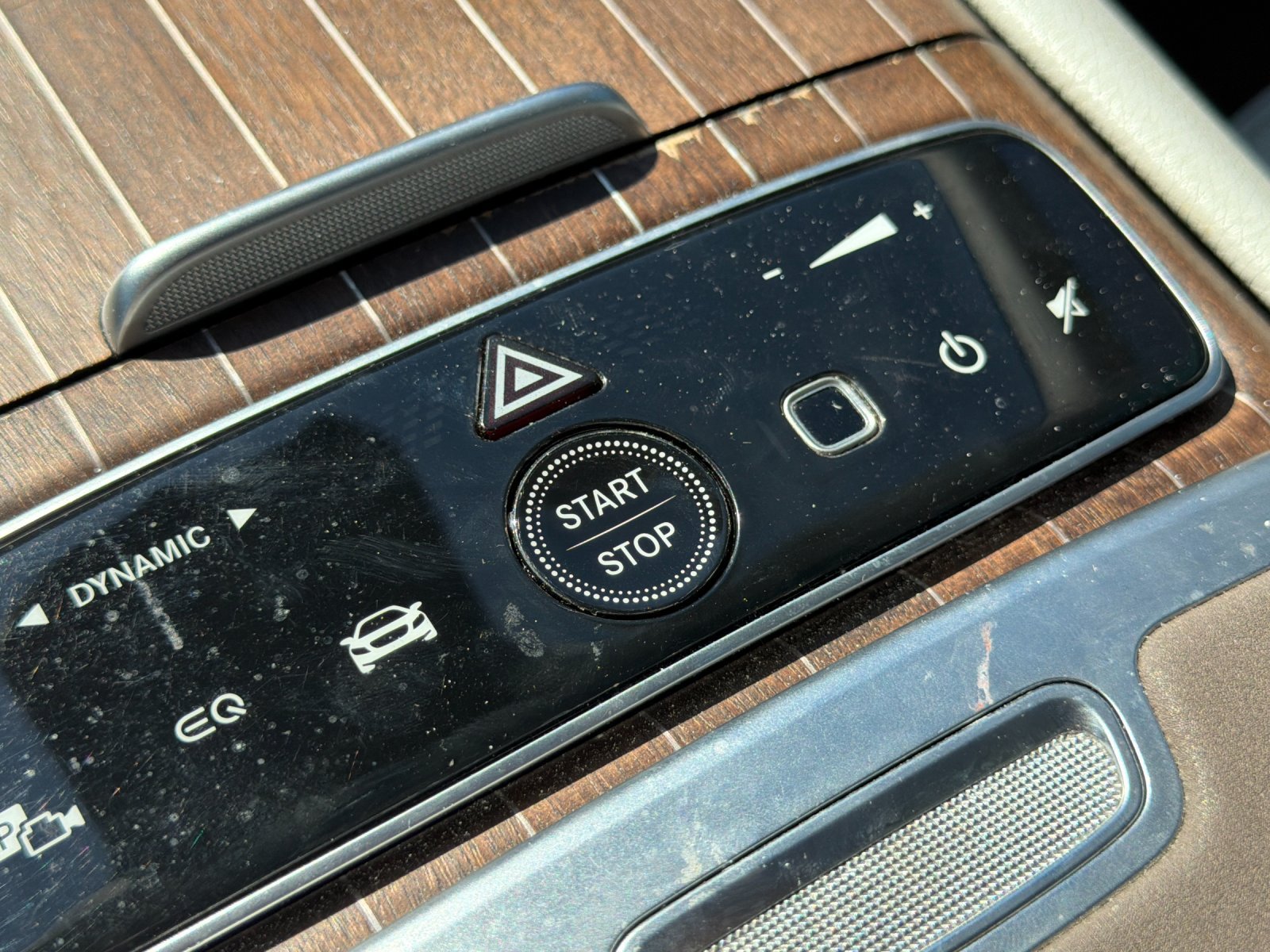 Used 2022 Mercedes-Benz EQS 450+ Sedan image 16