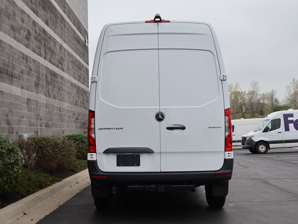 New 2026 Mercedes-Benz Sprinter 144 Cargo image 6