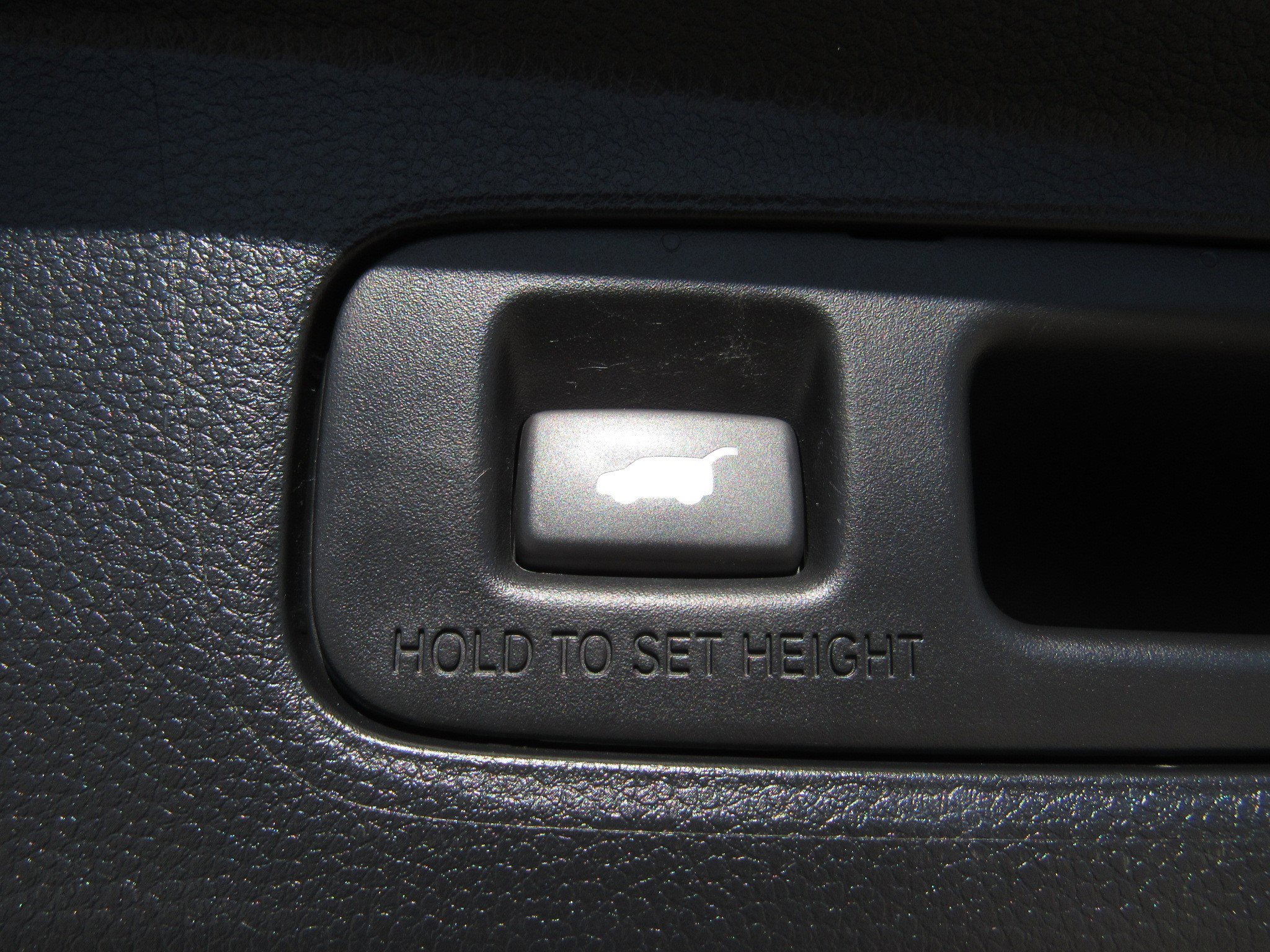 Used 2023 Honda CR-V Sport Touring image 14