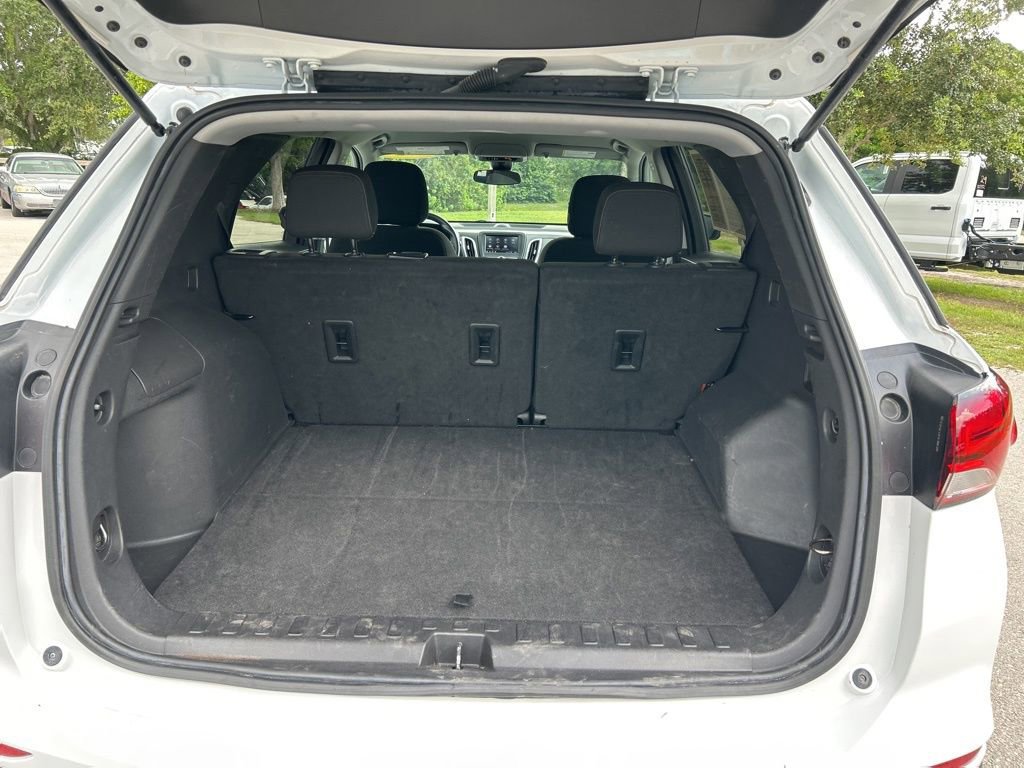 Used 2023 Chevrolet Equinox LT image 43