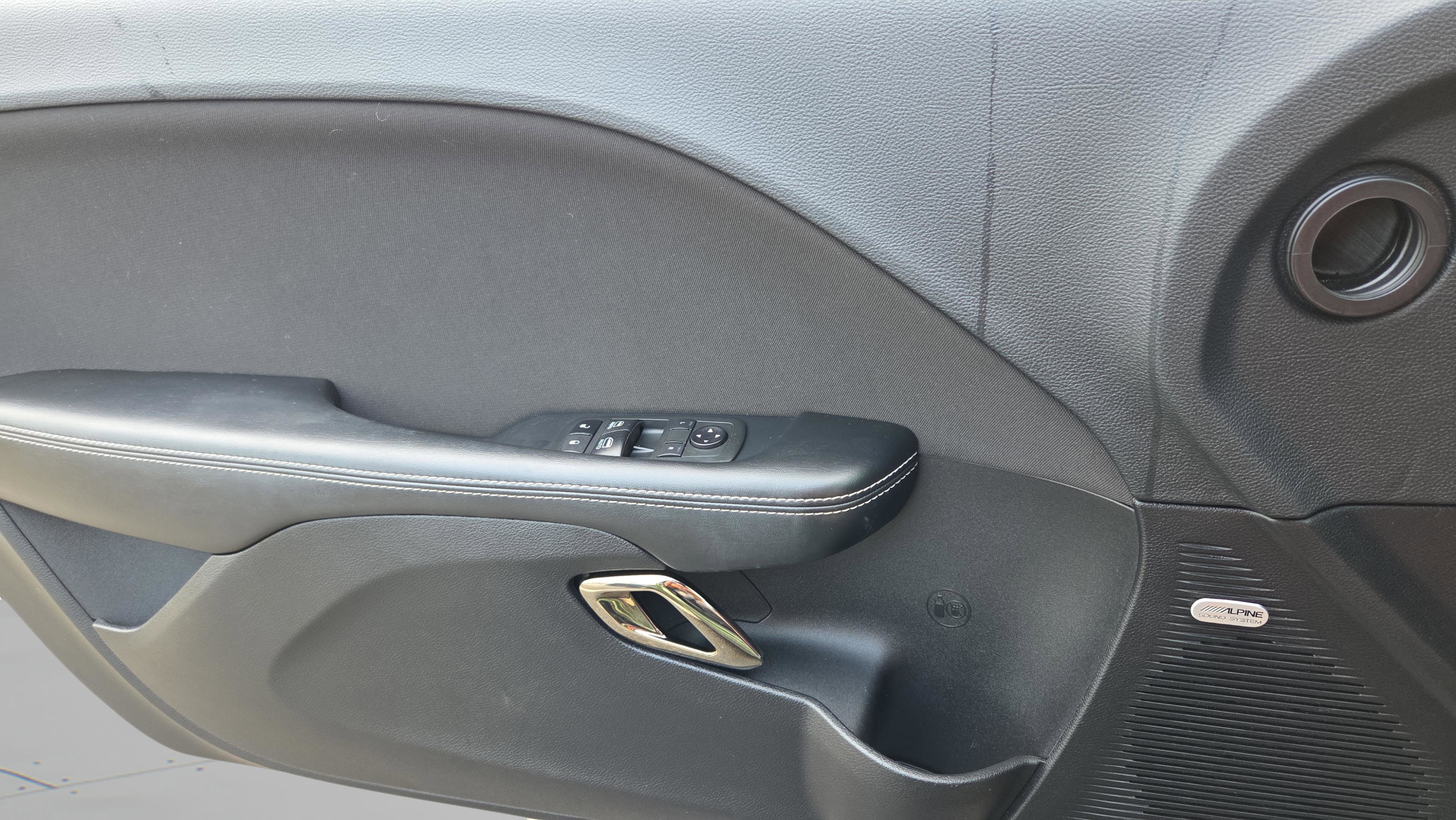 Used 2020 Dodge Challenger SRT Hellcat image 28