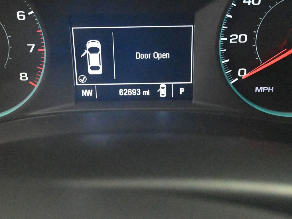 Used 2023 Chevrolet Malibu LT image 38