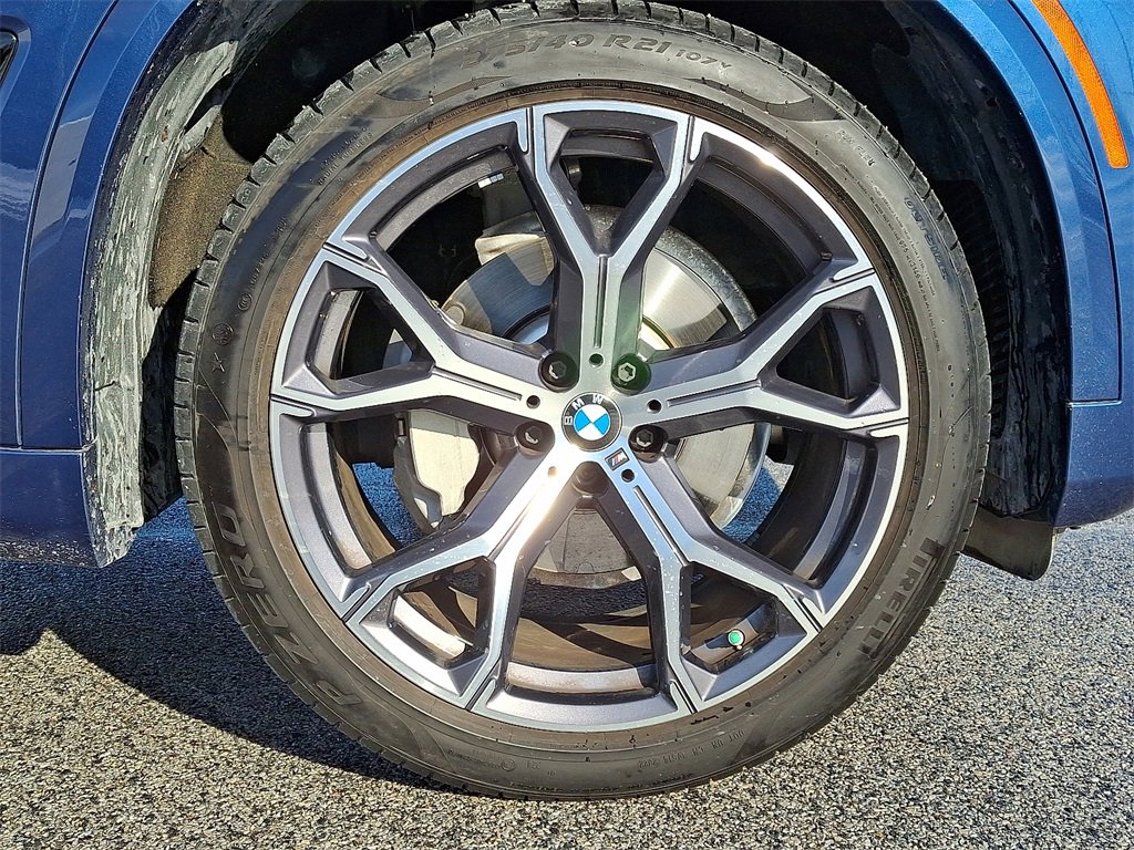 Certified 2023 BMW X5 xDrive40i w/ M Sport Package image 11