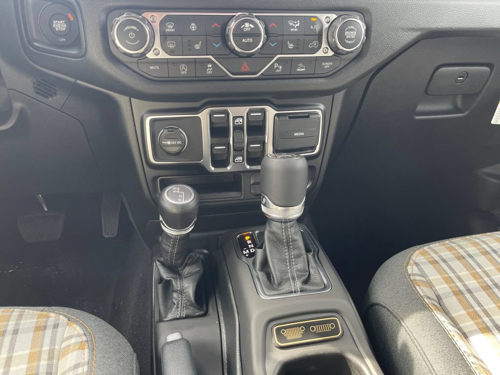 New 2026 Jeep Gladiator Sport AWD/4WD image 11