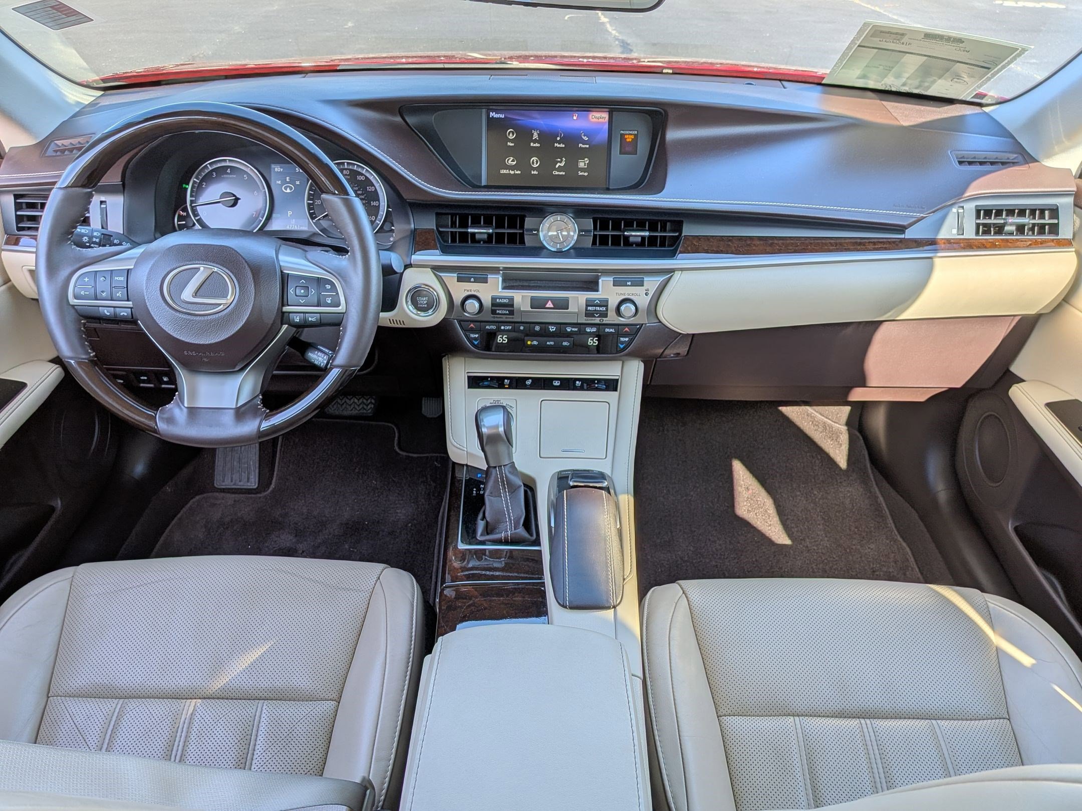 Used 2017 Lexus ES 350 w/ Luxury Package FWD image 25