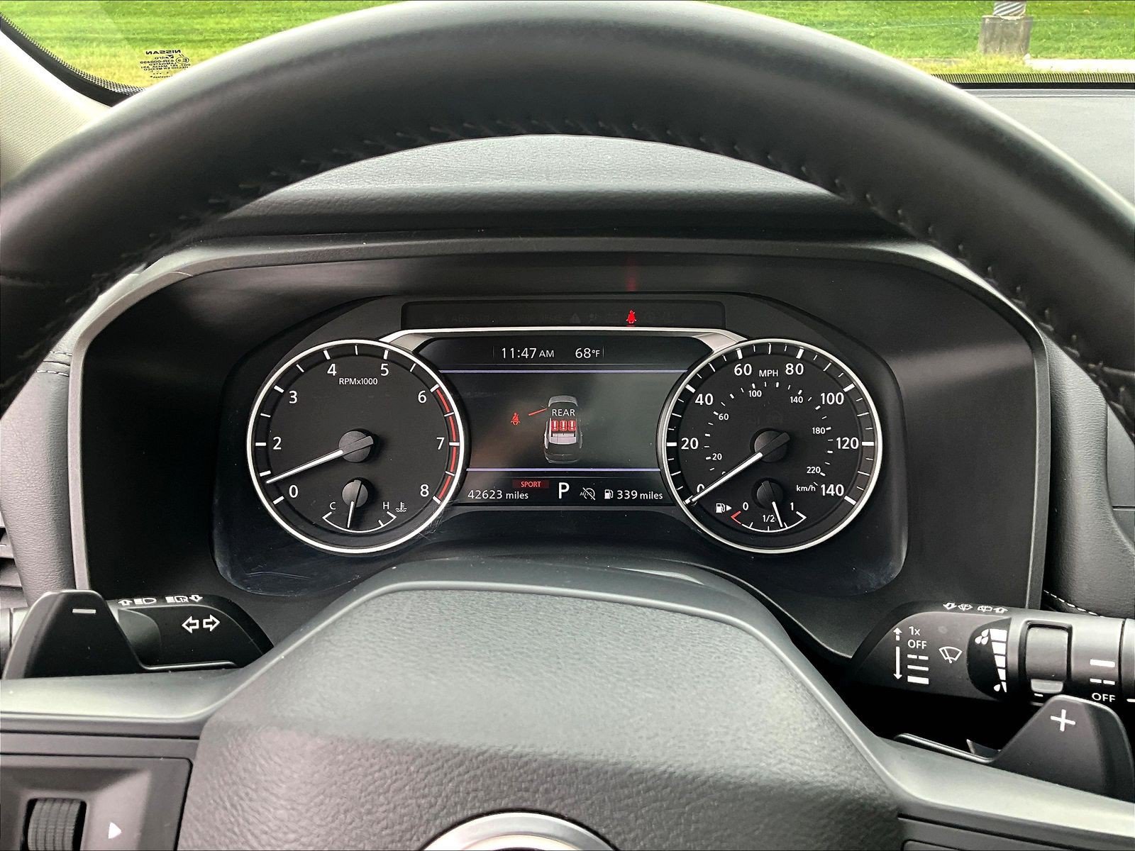 Used 2025 Nissan Rogue SV AWD/4WD image 13
