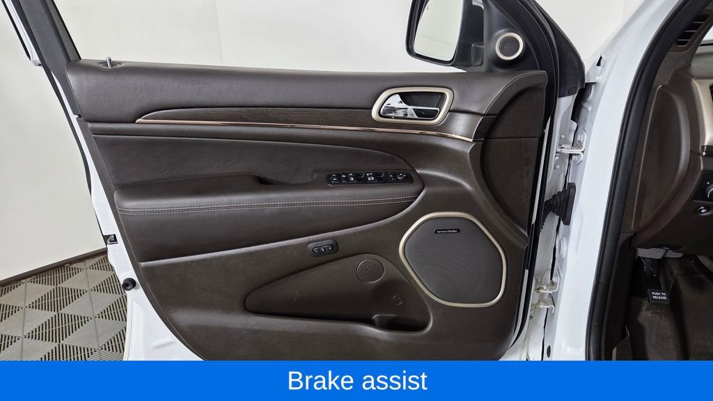 Used 2017 Jeep Grand Cherokee Summit image 14