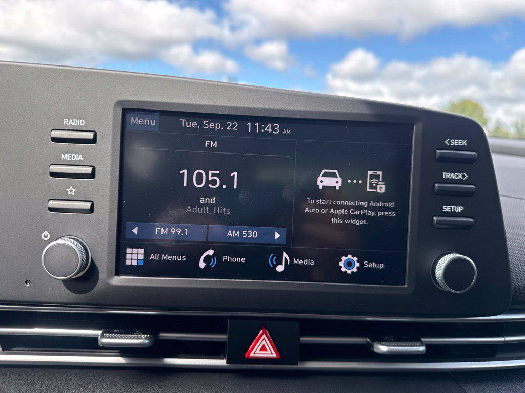 New 2026 Hyundai Elantra SE FWD image 14