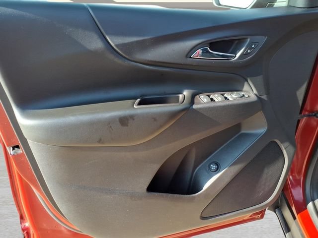 Used 2022 Chevrolet Equinox LT FWD image 11