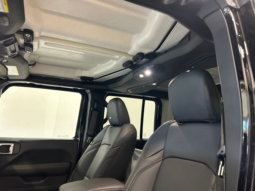 New 2026 Jeep Gladiator Sport image 28