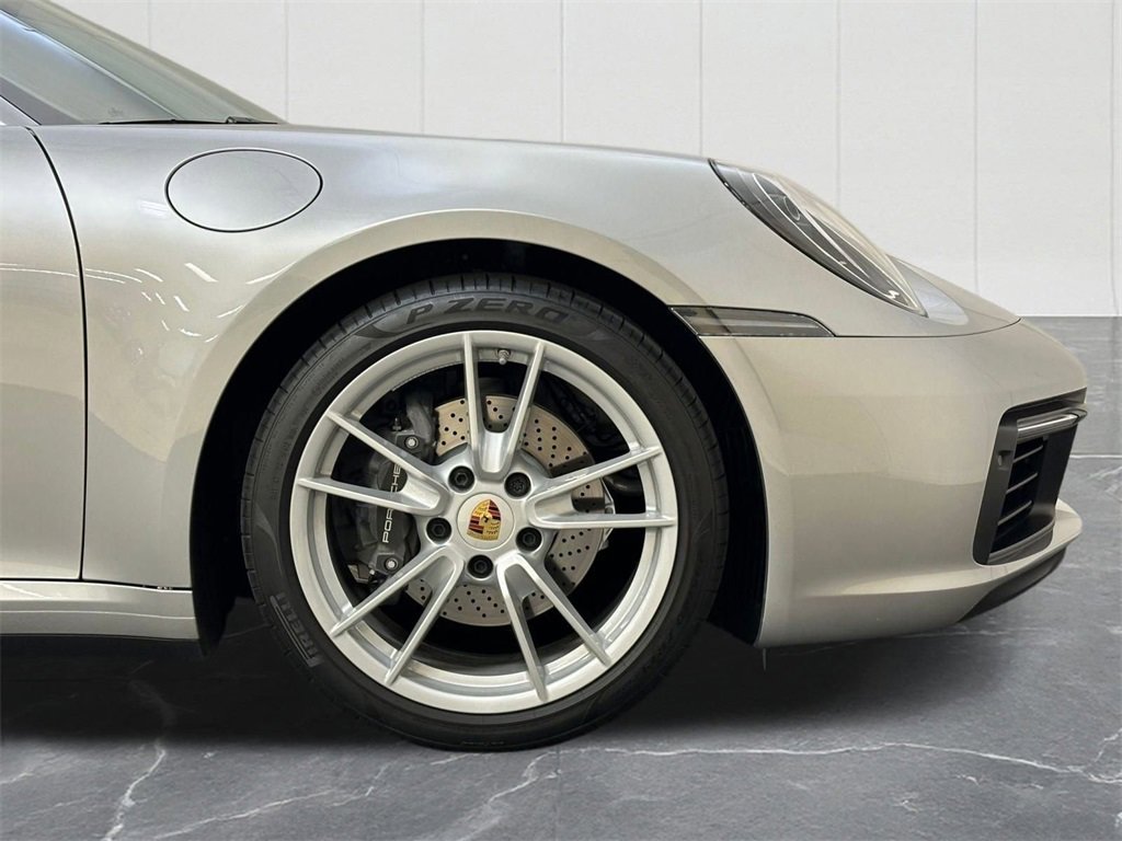 Used 2024 Porsche 911 Carrera image 12