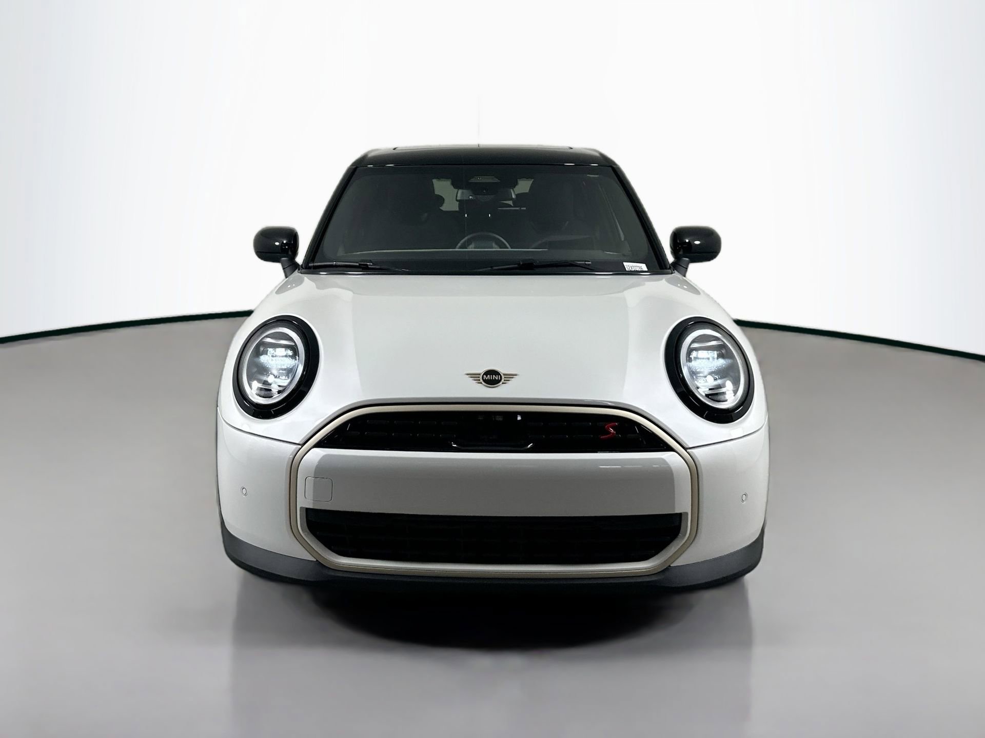 Used 2025 MINI Cooper S image 2