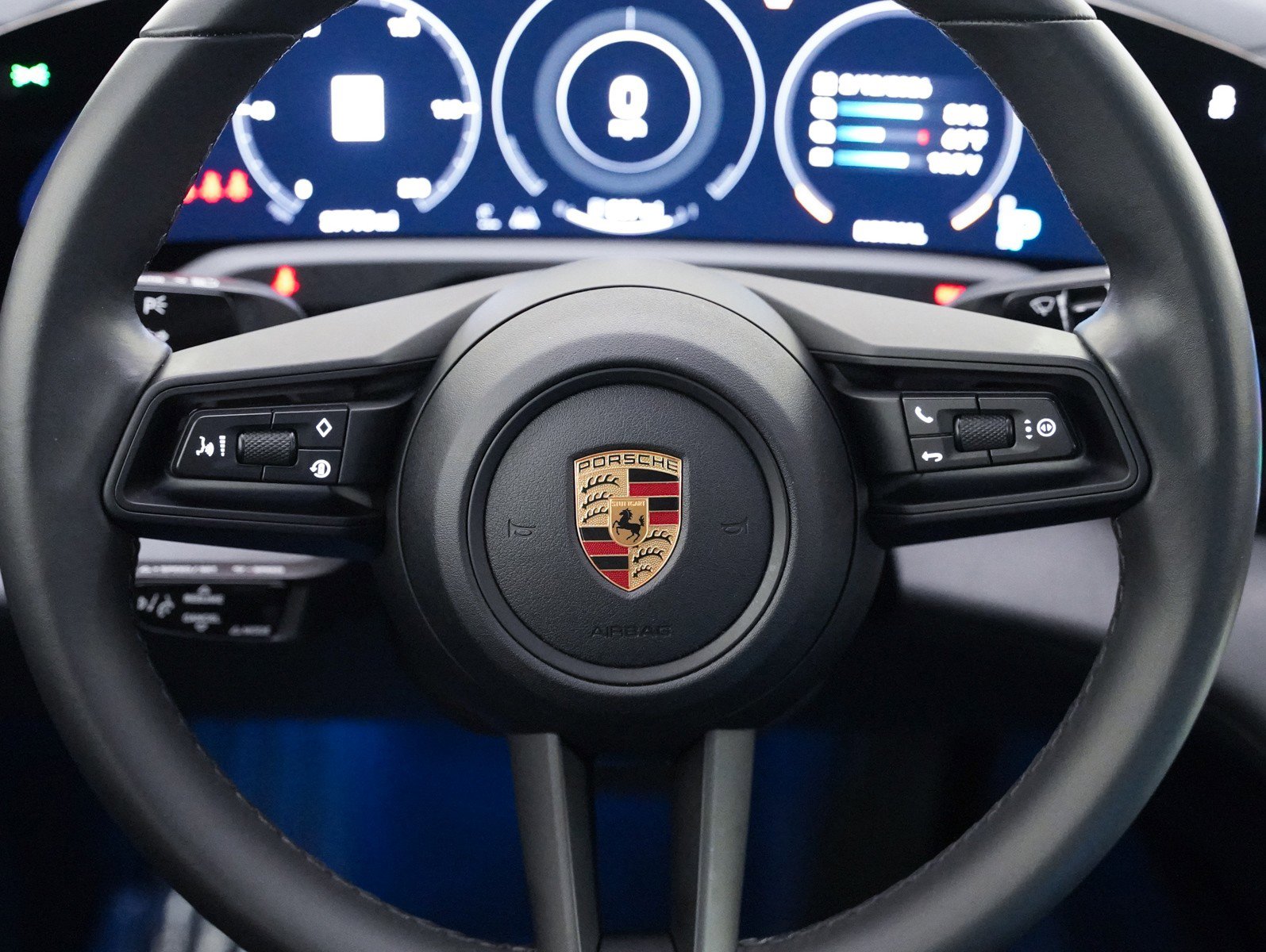 Certified 2022 Porsche Taycan 4S image 14