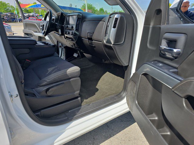Used 2017 Chevrolet Silverado 1500 LT w/ All Star Edition AWD/4WD image 40