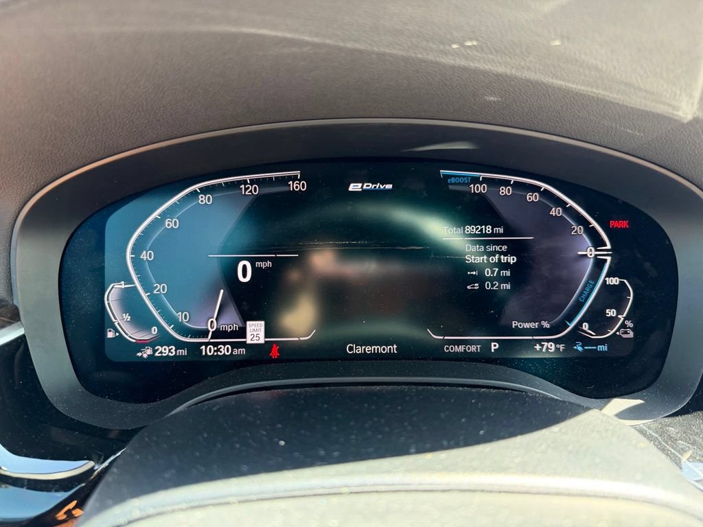 Used 2020 BMW 530e w/ M Sport Package RWD image 9