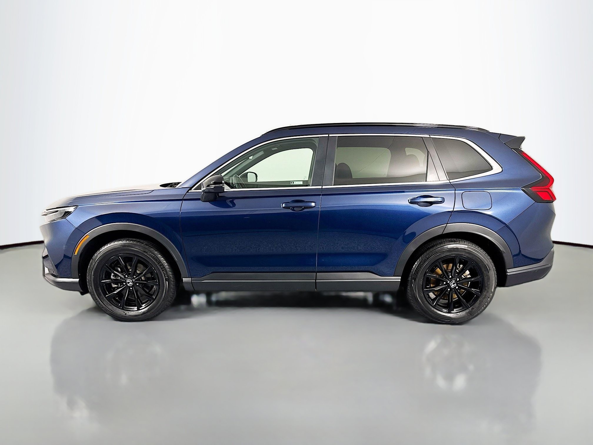 Used 2025 Honda CR-V Sport-L image 8